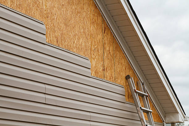 24/7 Emergency Storm Damage Siding Repair experts in Greenville, NC